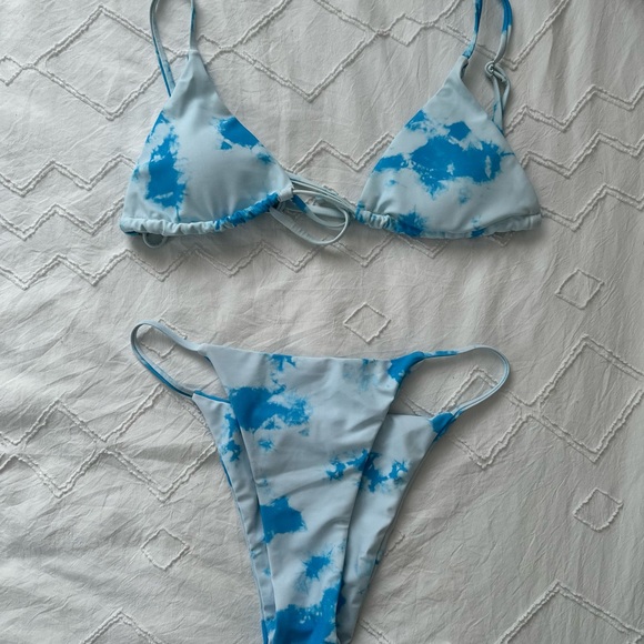 Bikini Lot - Picture 3 of 8